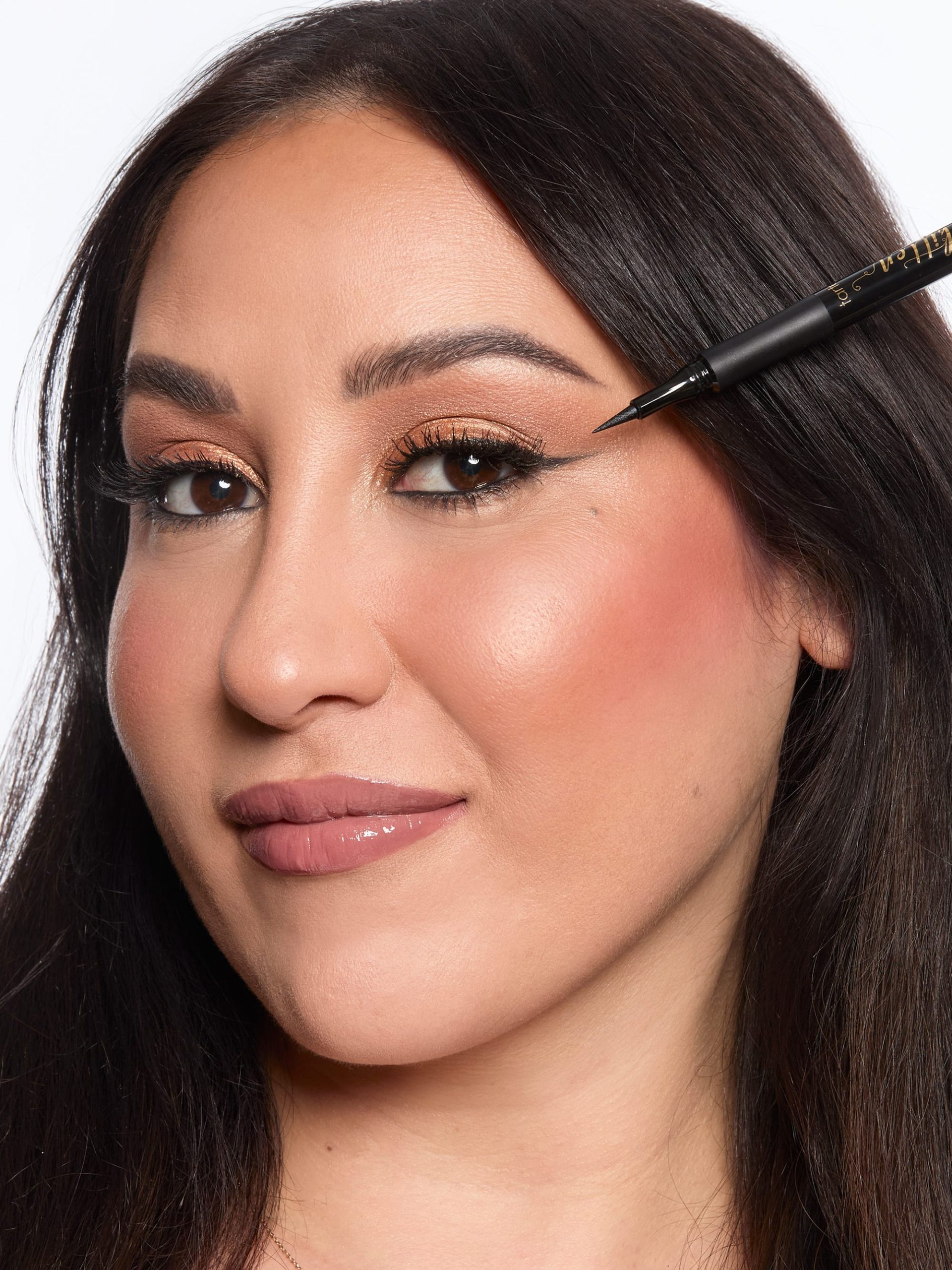 Sex-Kitten-Liquid-Liner_Precision-Tip-ALT-3_1.jpg