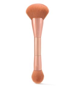 glamazon™ cheek brush