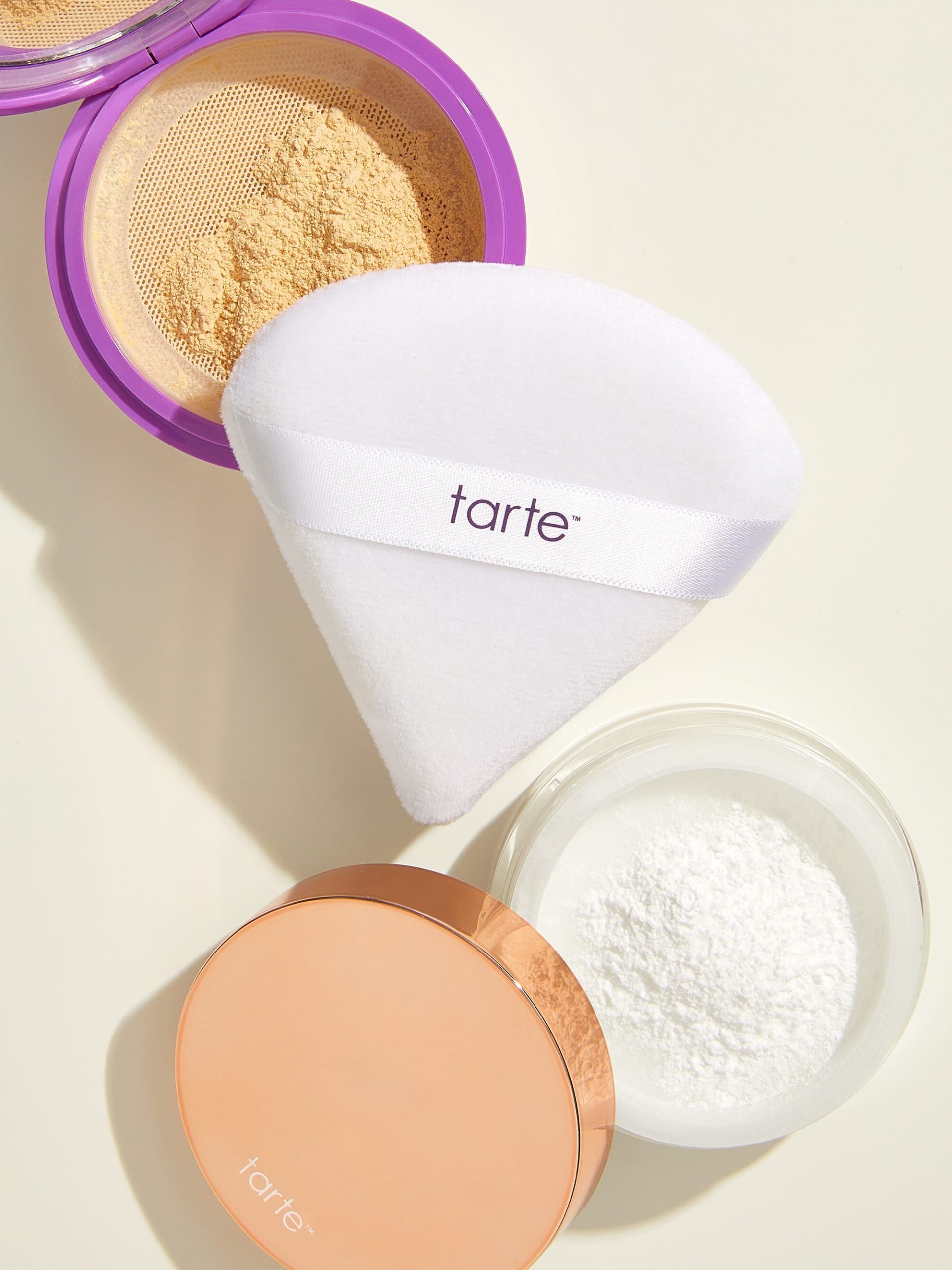 common__2714-2714-set-and-go-powder-puff-ALT-1__03.jpg