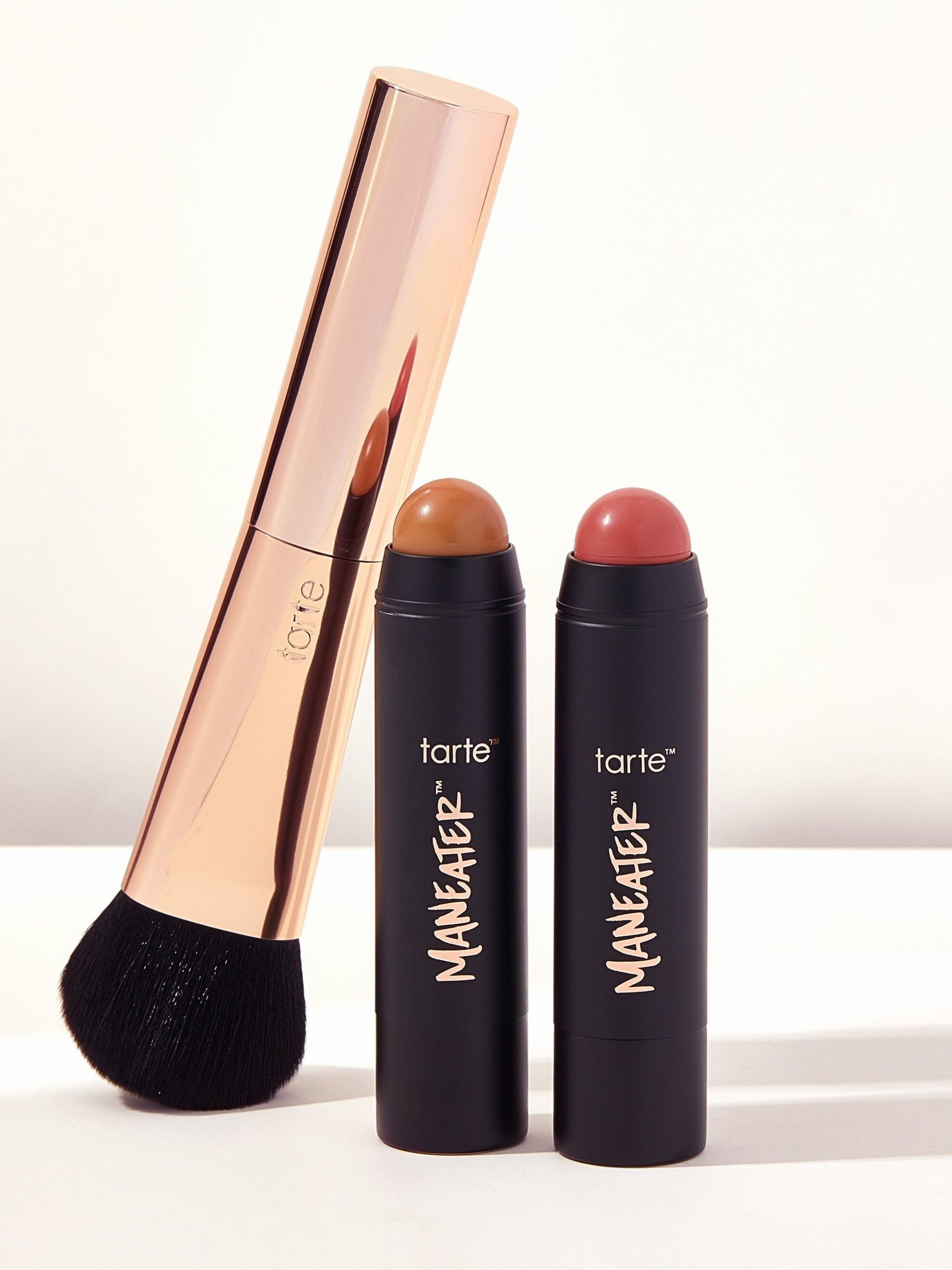 common__2738-2810-maneater-silk-stick-squad-MAIN__04.jpg