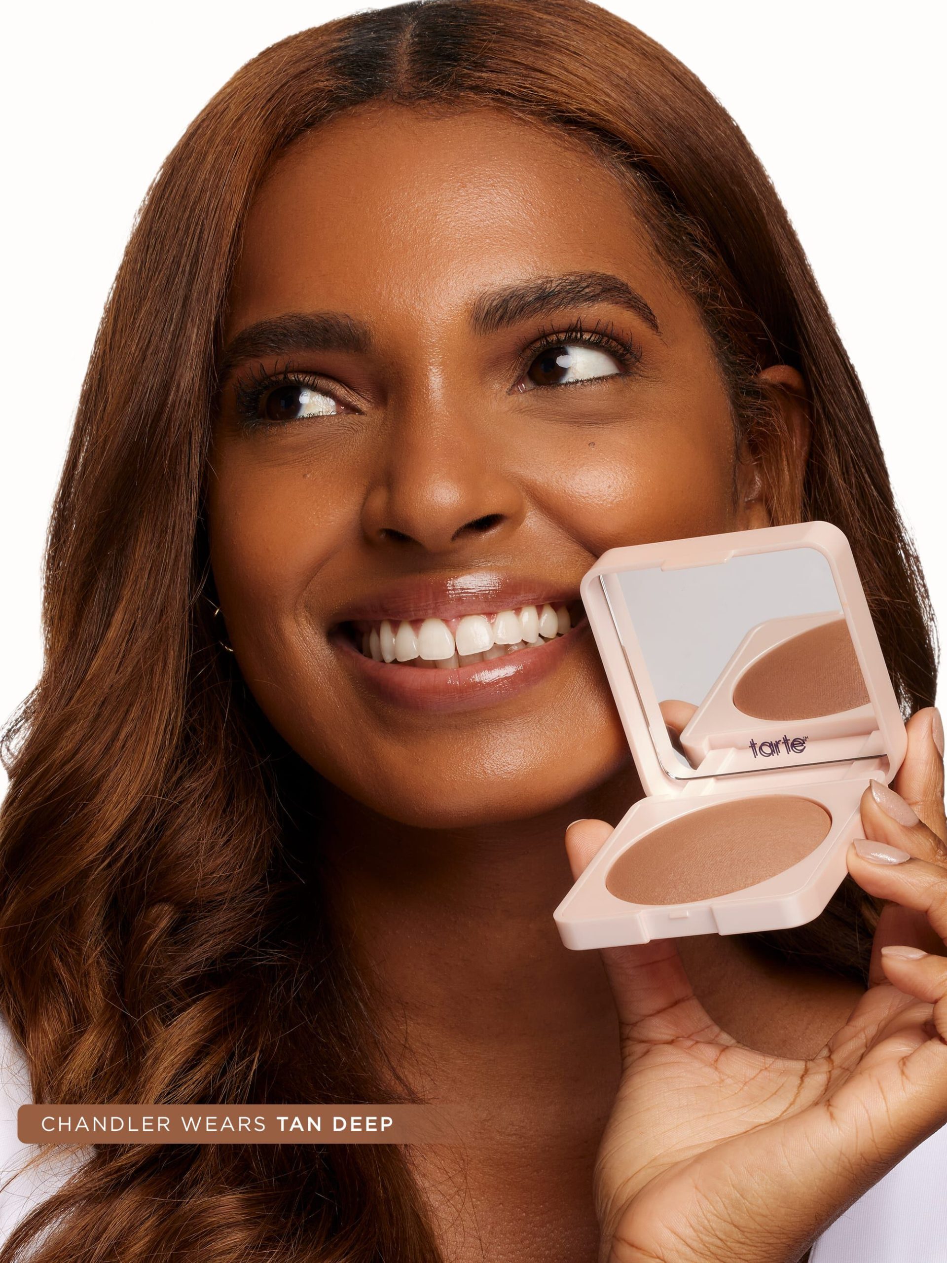 common__2968-2968-Amazonian-clay-radiant-baked-setting-powder-ALT-2__04.jpg