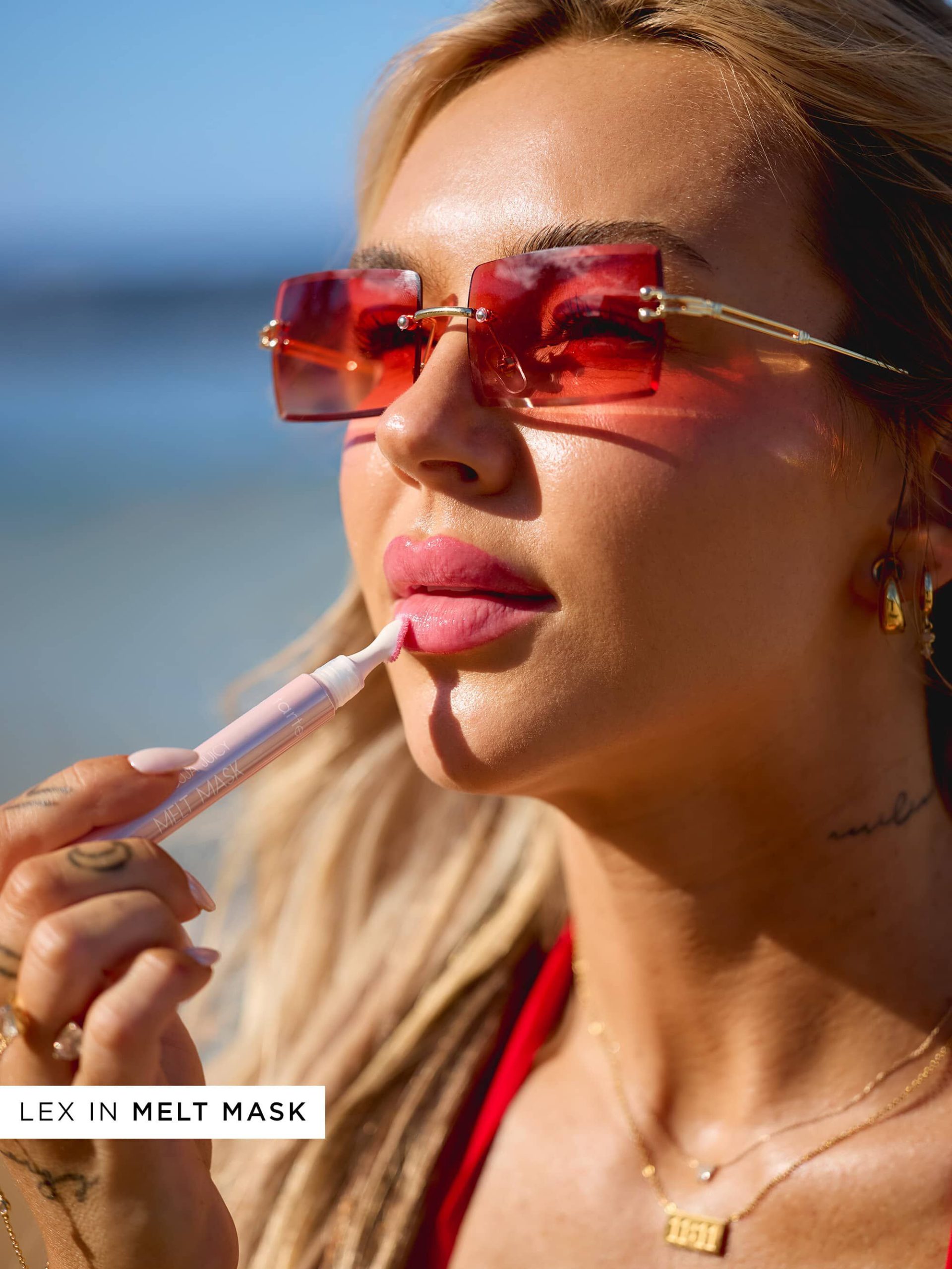 common__3239-3187-maracuja-juicy-lip-cherry-crush-ALT-4__03.jpg