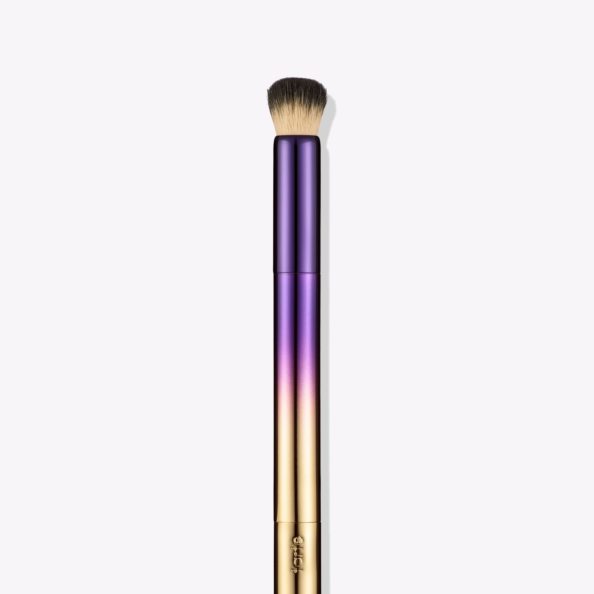 common__774-774-the-airbrusher-double-ended-concealer-brush-CORE-misc-alt-2_ALT__03.jpg