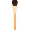 flat blush brush