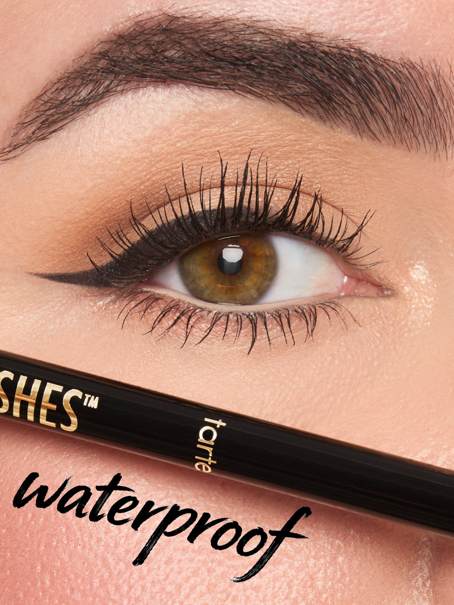 common__lights_-camera_-lashes-precision-liner-_-sharpener__03.jpg