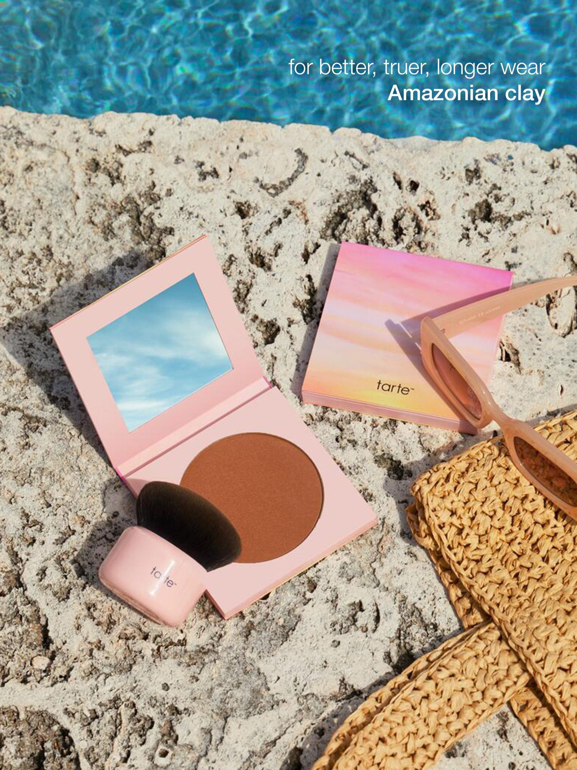 common__limited-edition-park-ave-princess-face-_-body-bronzer__04.jpg