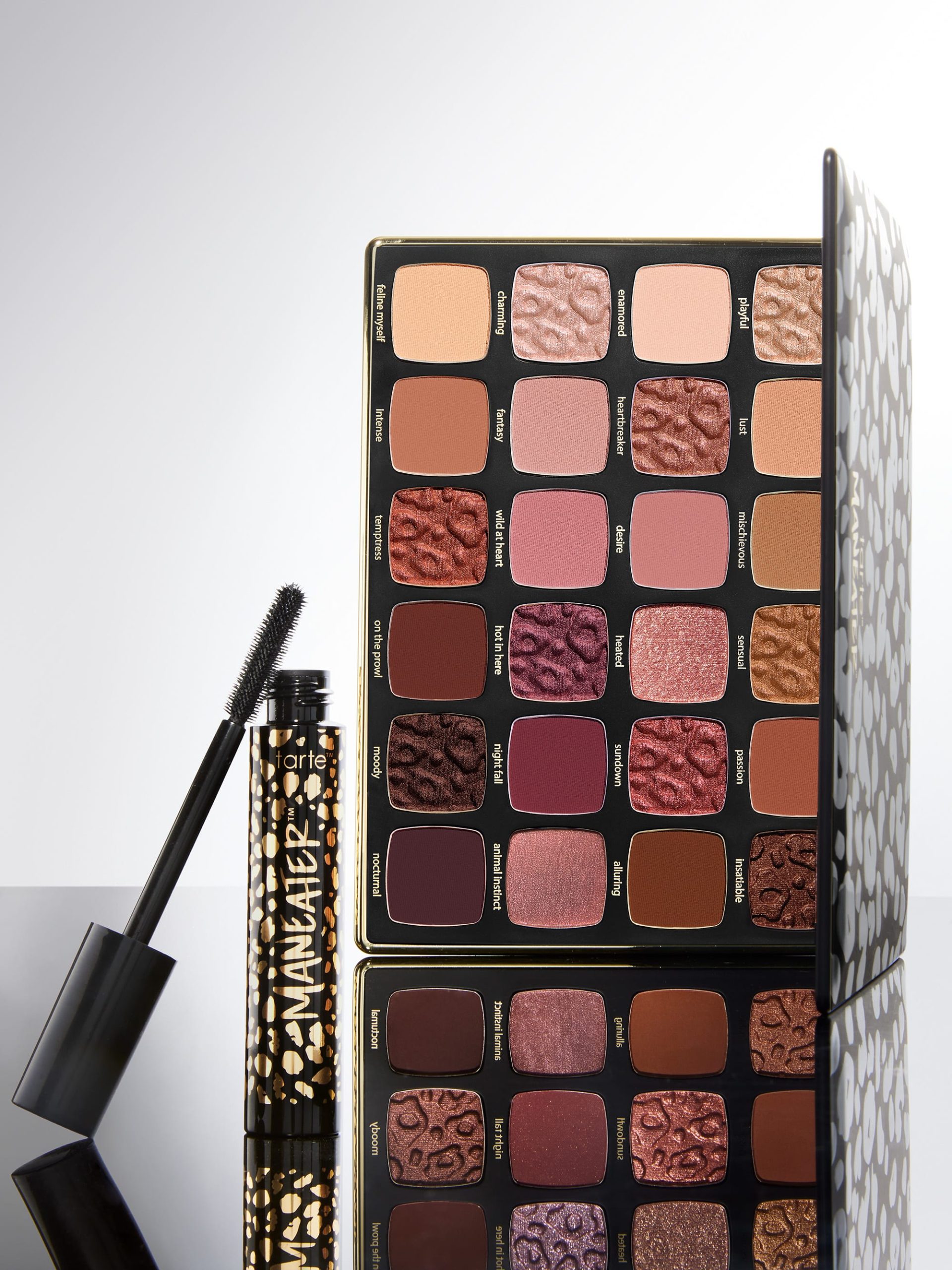 common__maneater-after-dark-volume-II-eyeshadow-palette__05.jpg