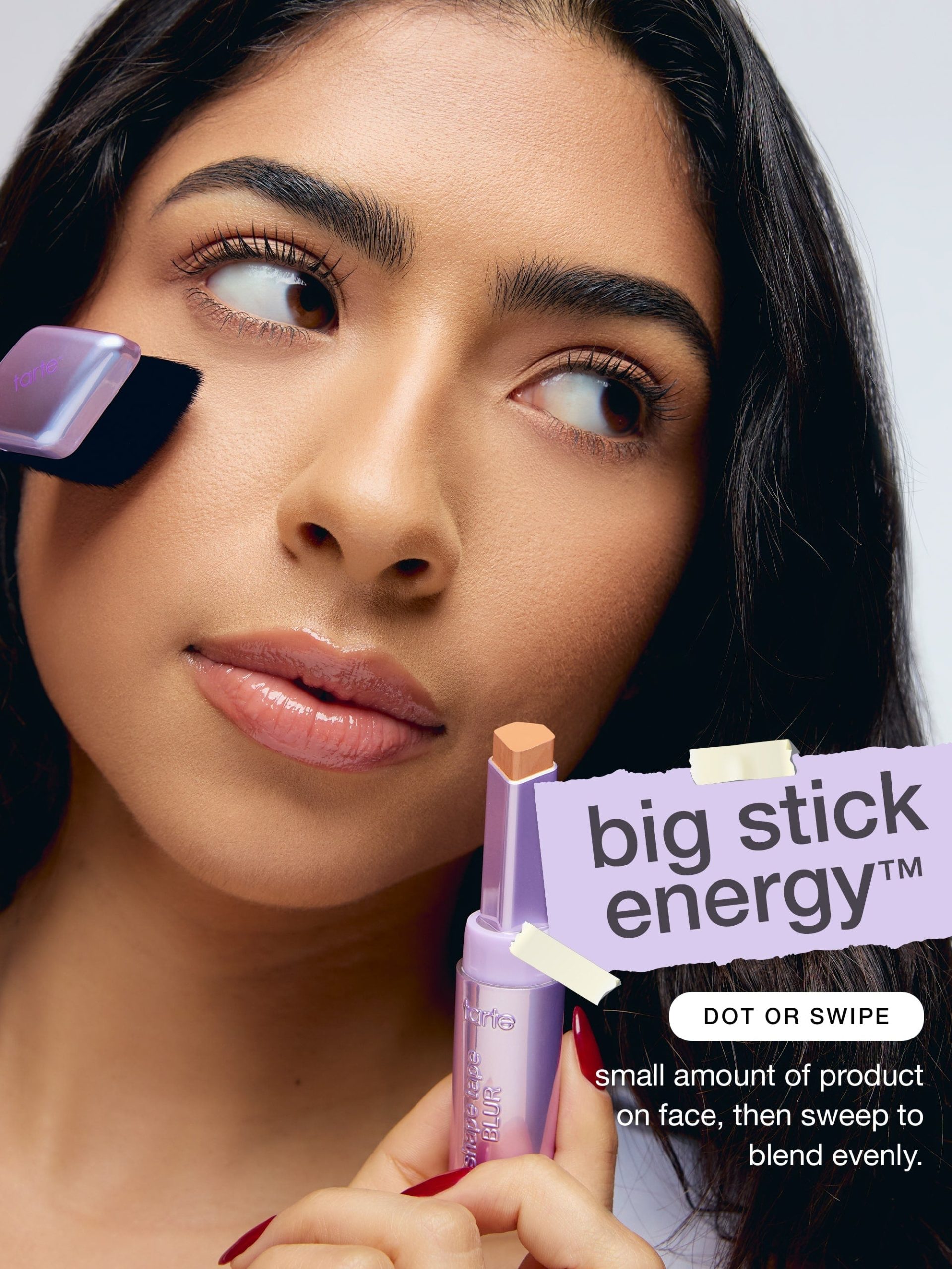common__shape-tape-blur-concealer-brush-na__03.jpg