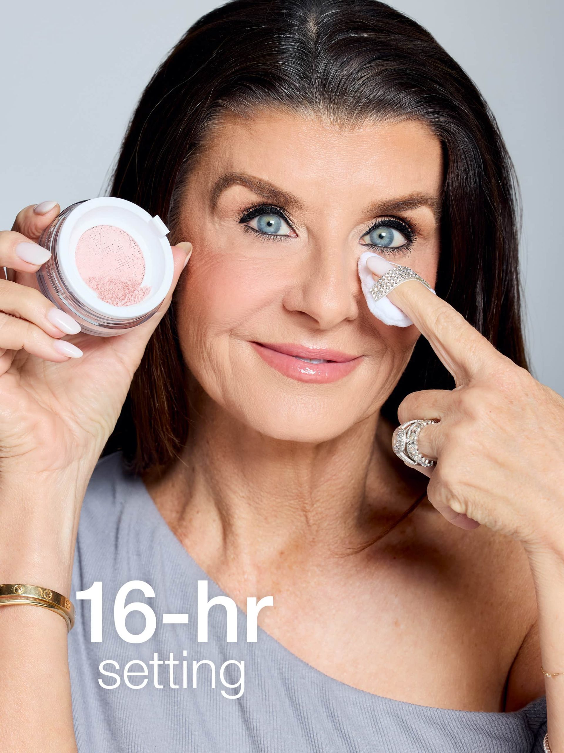 common__shape-tape-stick-creaseless-setting-powder-bundle__07.jpg