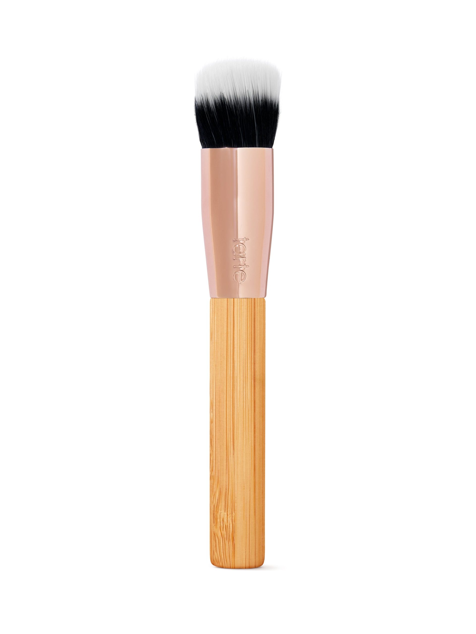 common__stippling-blush-brush__01.jpg