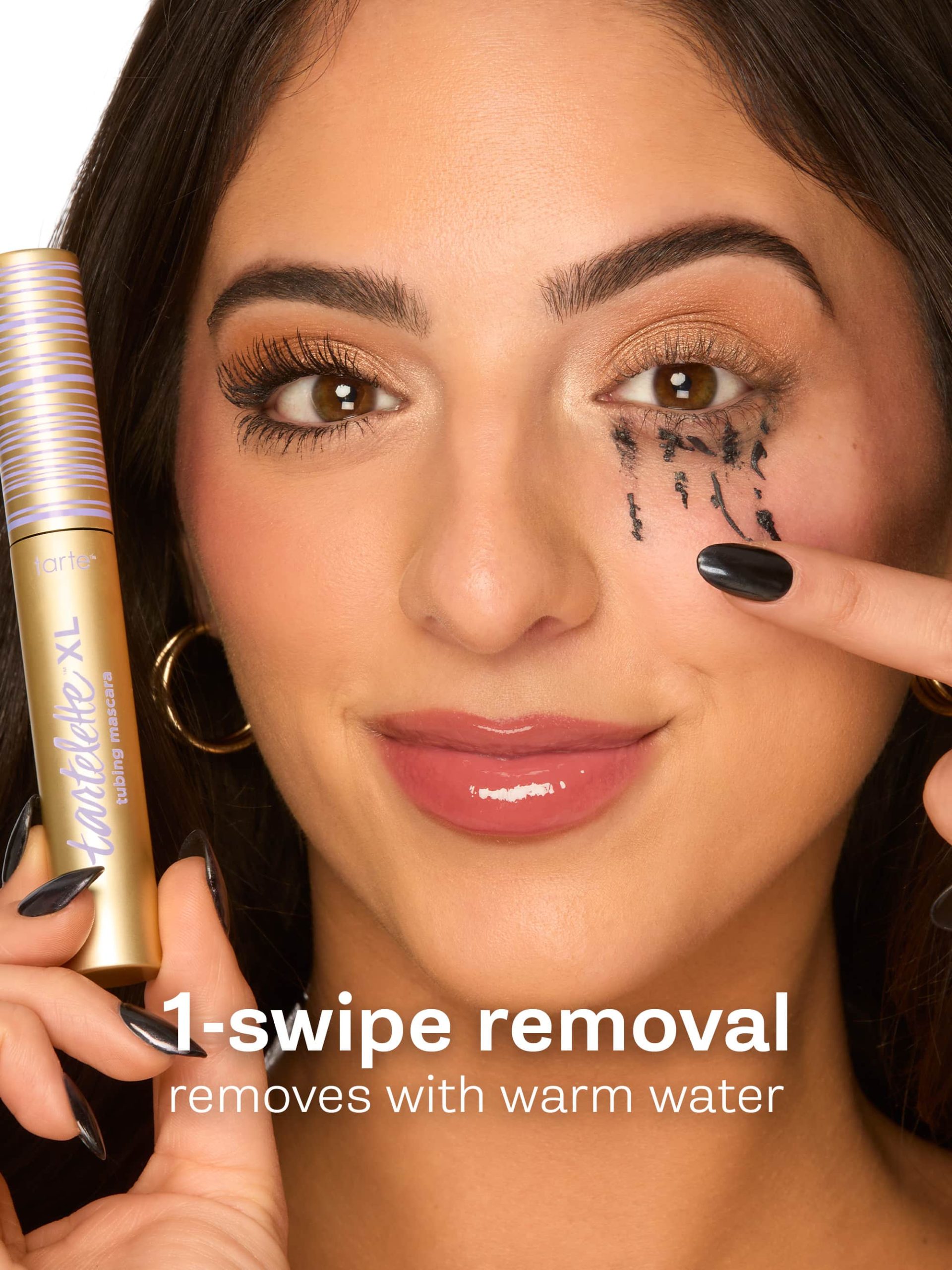 common__travel-size-tubing-xl-mascara__02.jpg