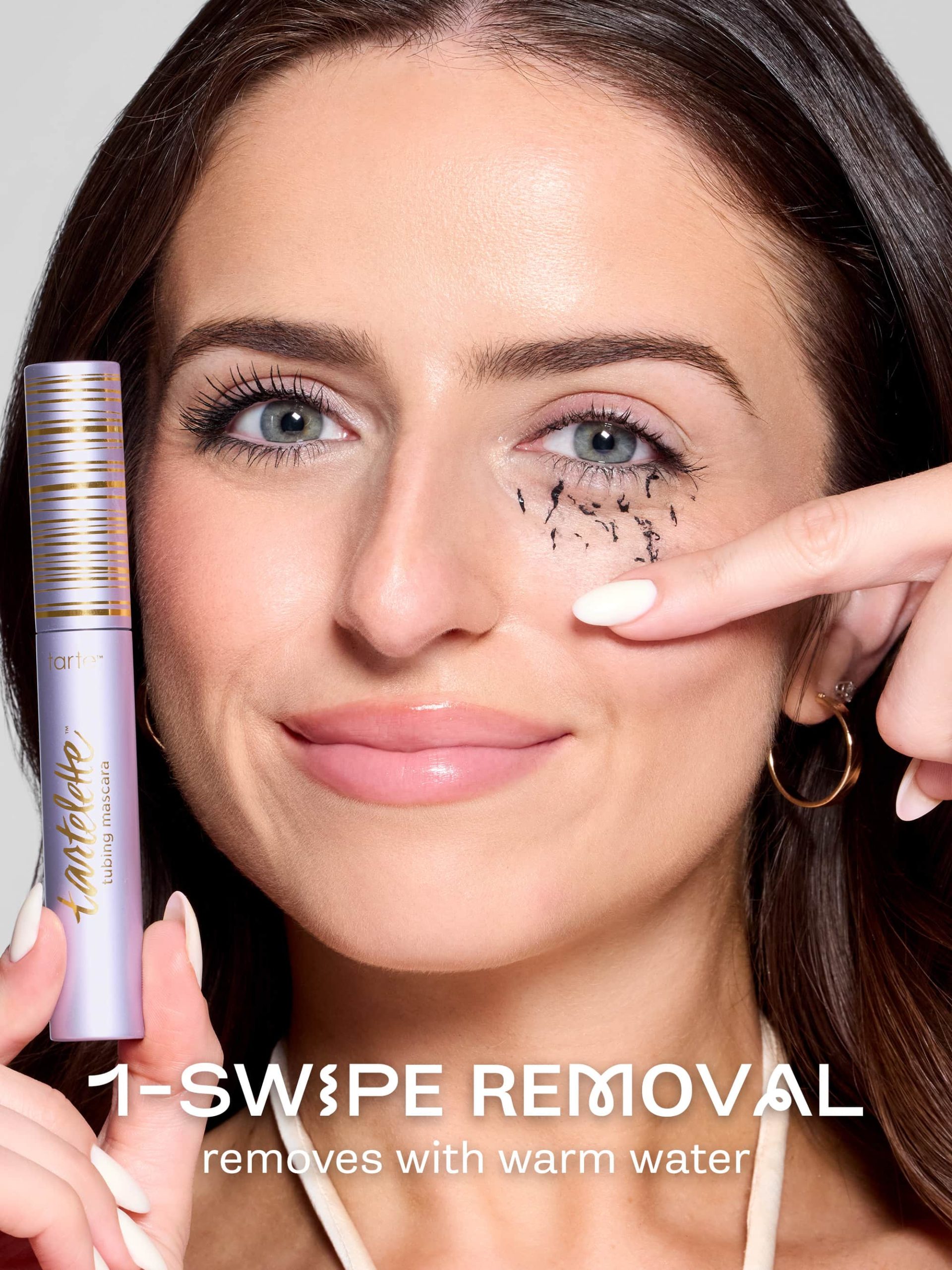 common__tubing-mascara__05.jpg