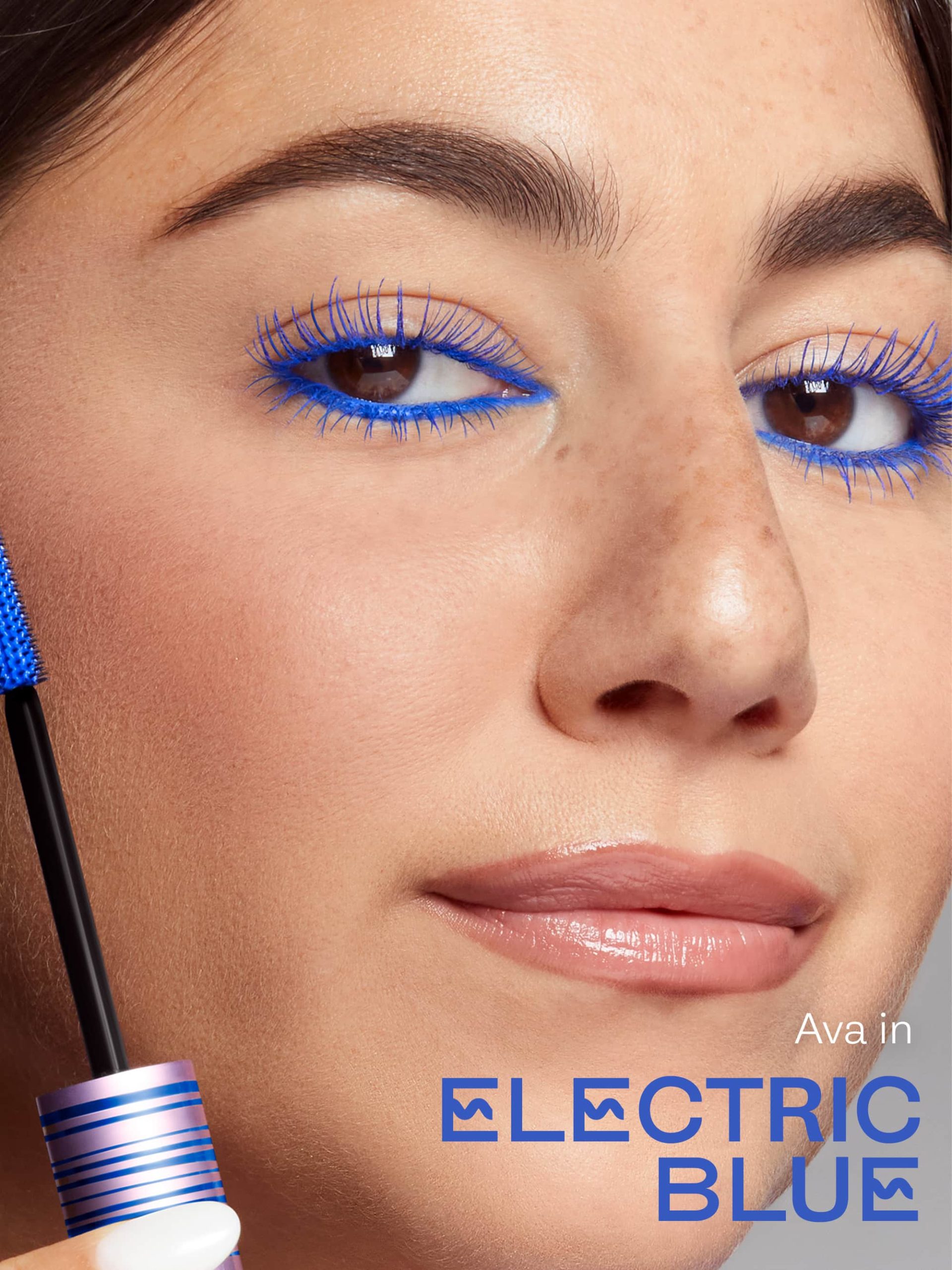 unique__197689045801__tubing-mascara-electric_blue__03.jpg