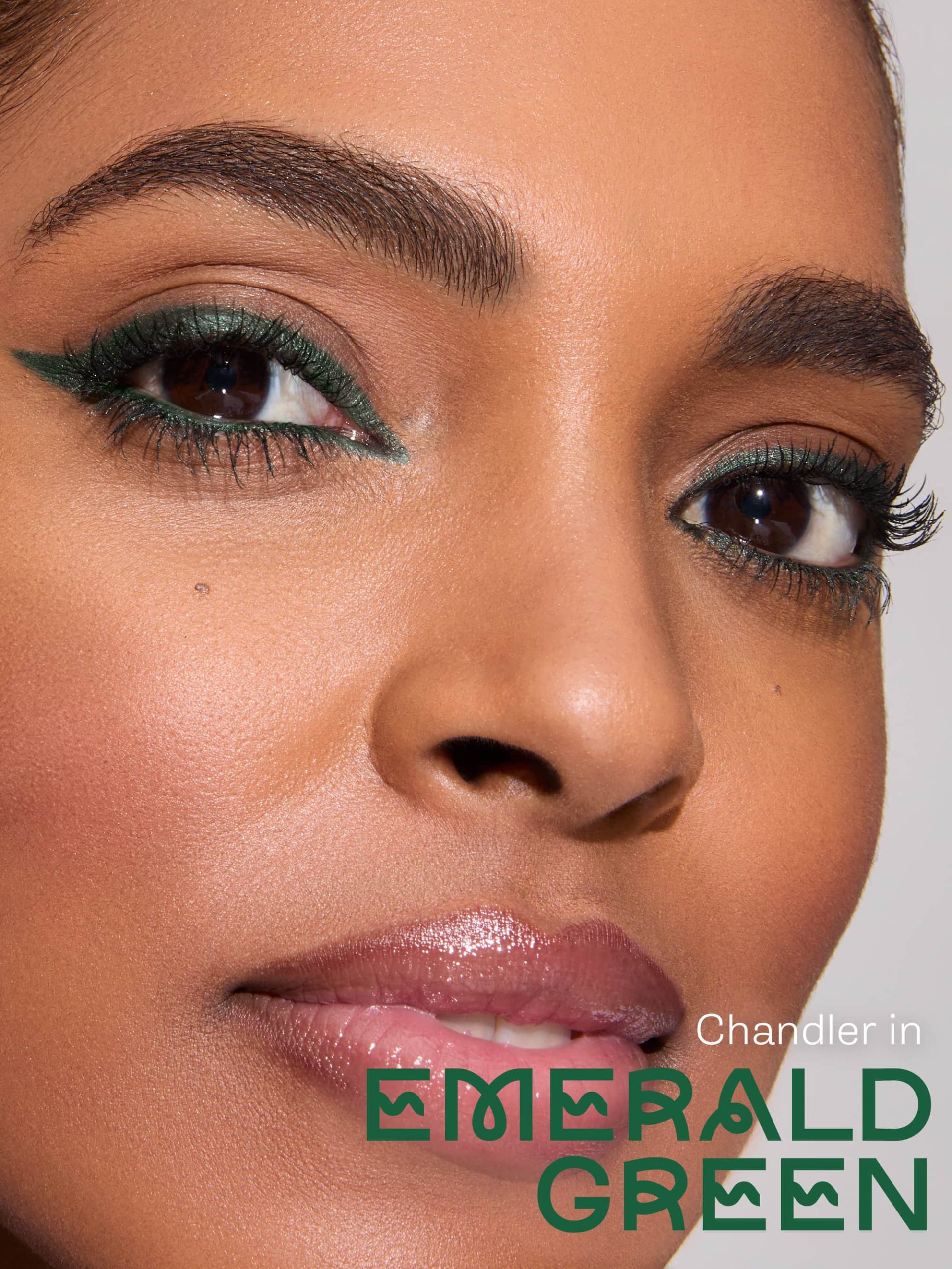 unique__197689046709__tubing-mascara-emerald_green__03.jpg