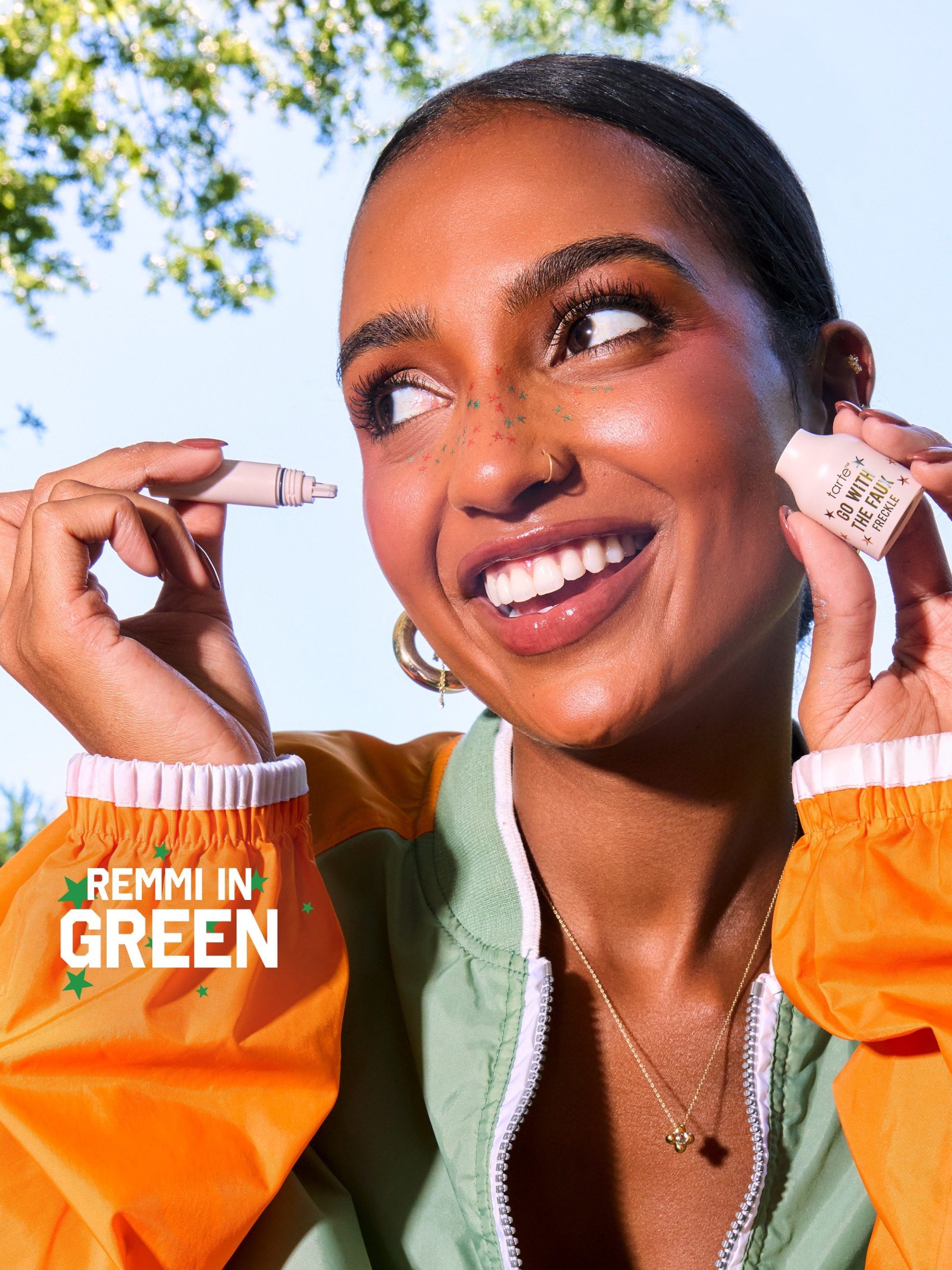 unique__197689066615__go-with-the-faux-freckle-stamp-in-starstruck-starstruck_green__02.jpg