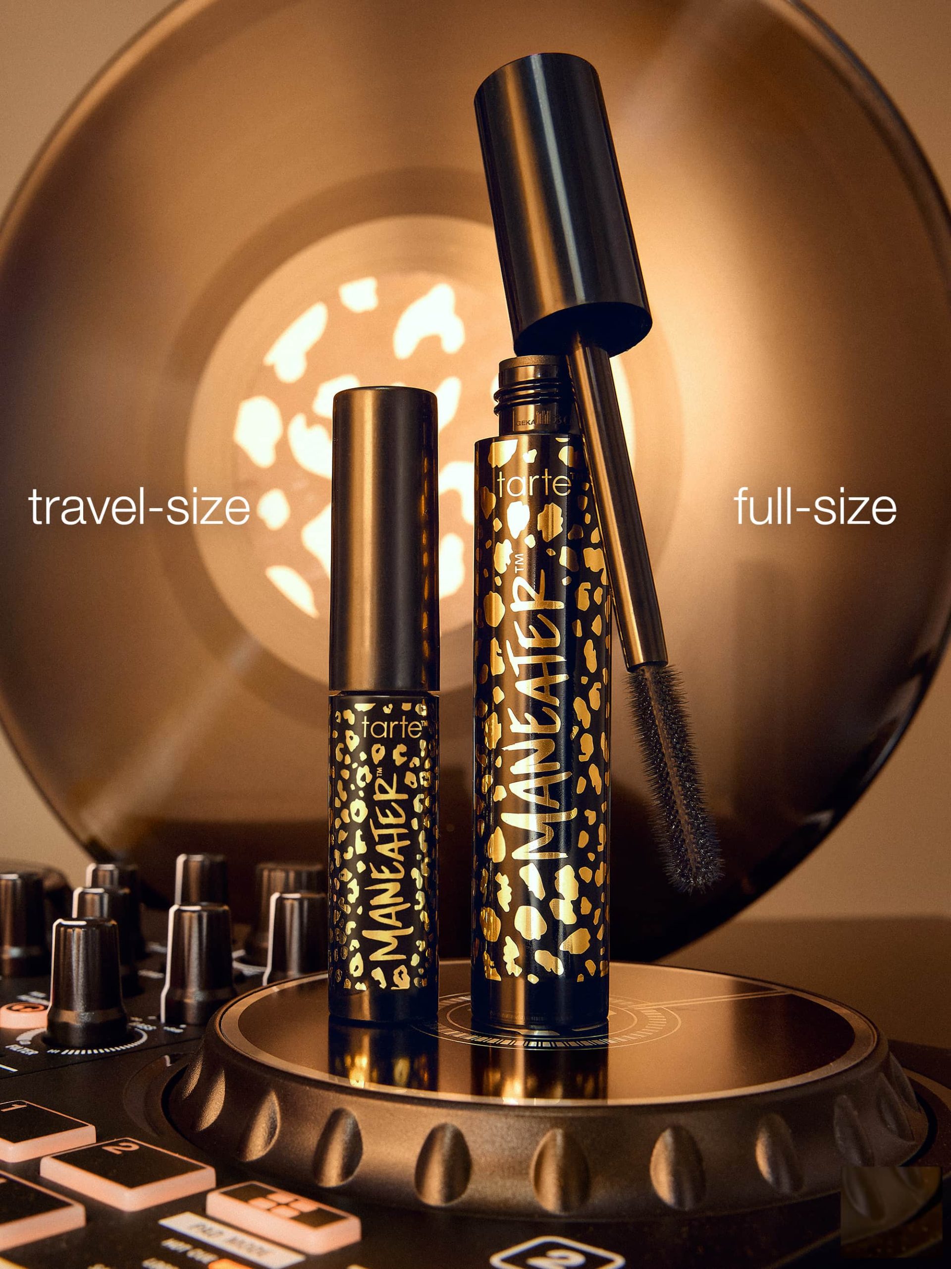 unique__846733016082__maneater-mascara-black__10.jpg